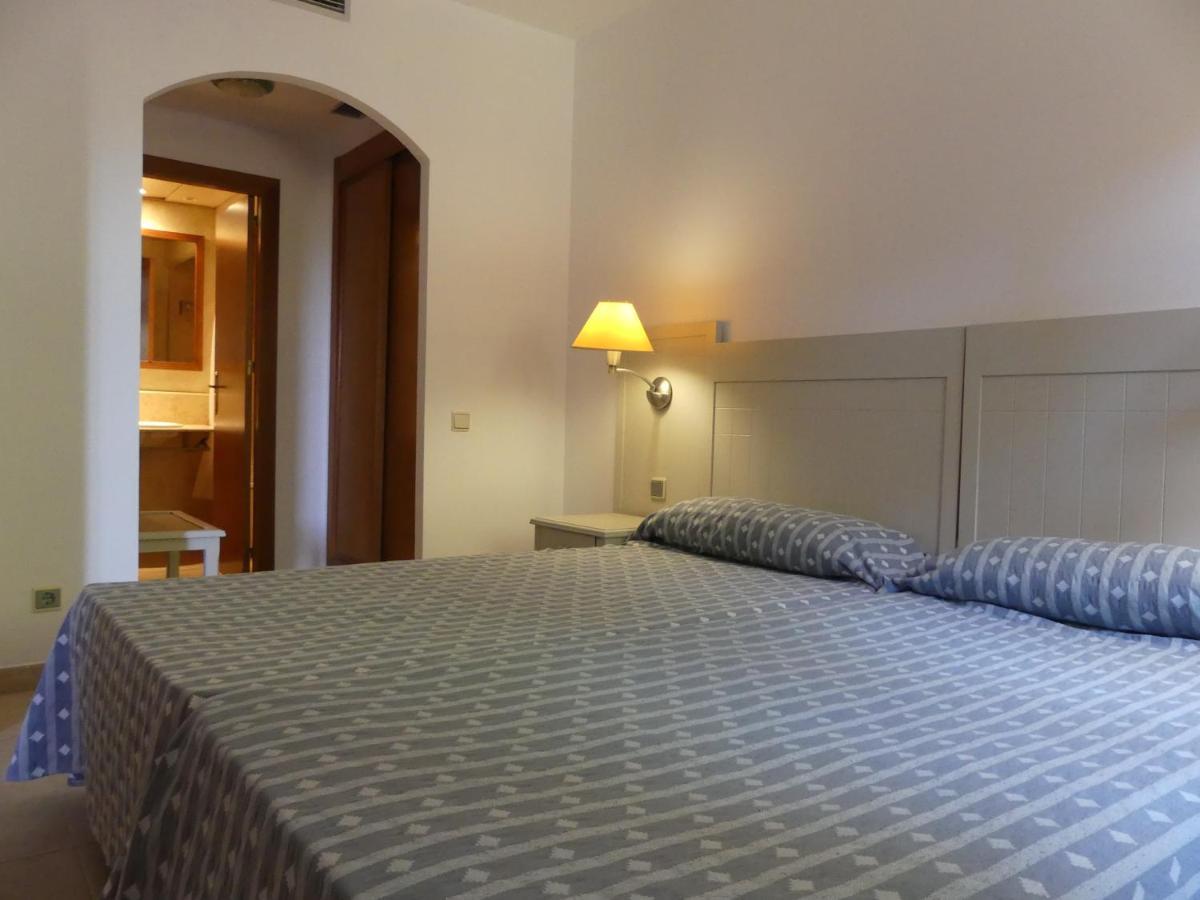 Apartamento Dos Dormitorios Bajo, Vistas Piscina Isla Canela Exterior foto